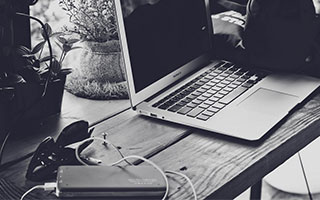 1:0却让皇马难受！西甲首轮暴露问题，两大巨星低迷，球迷无奈